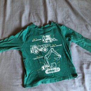 Green long sleeve T-shirt